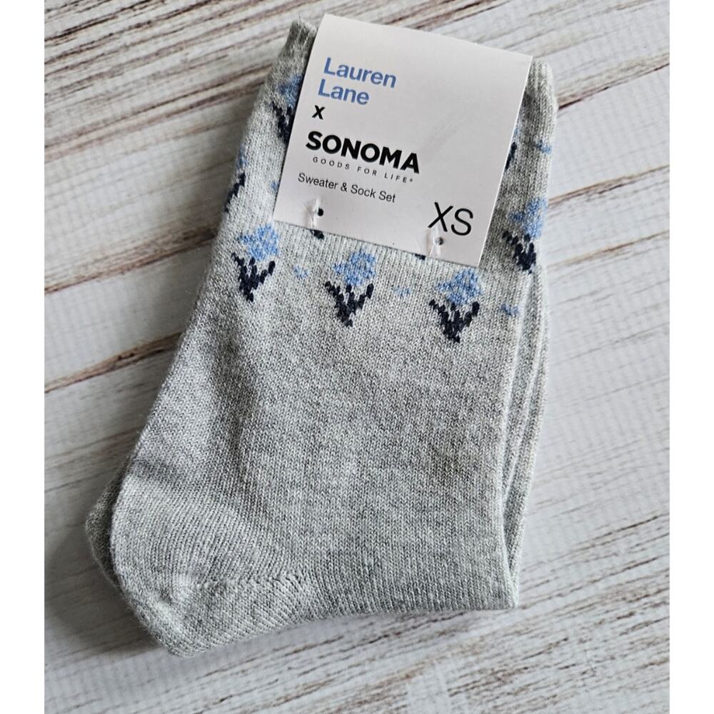 Lauren Lane x Sonoma Gray Floral Socks new